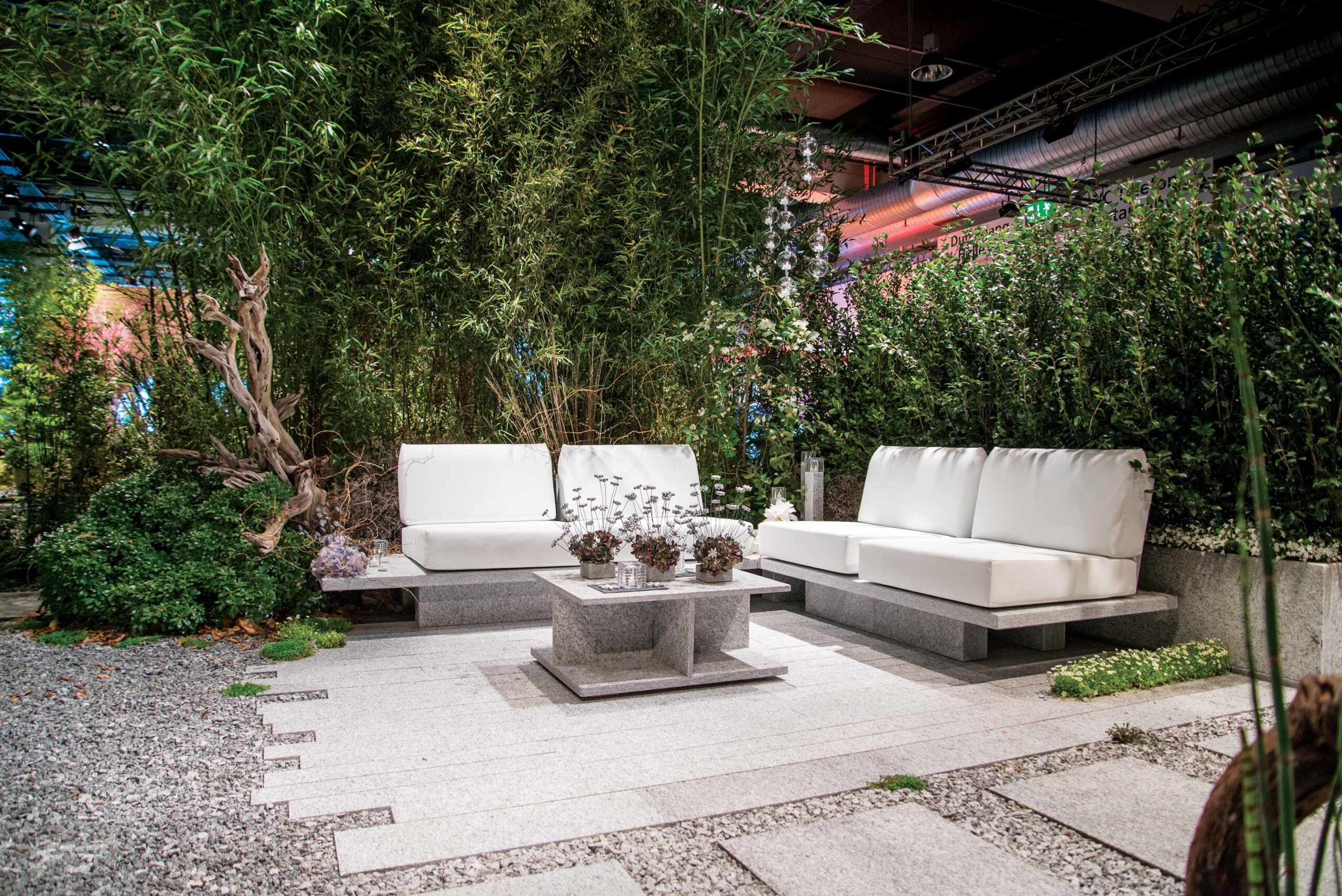 Sofa living granite Giannini Graniti Giardina 2016.jpg